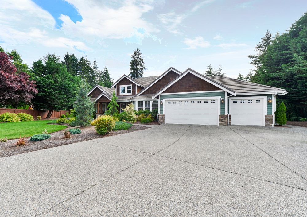 Auburn,,Wa,,Usa,-,June,22,,2022:,Modern,Residential,Front